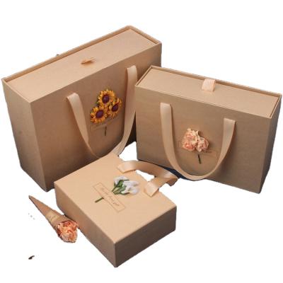 China Recyclable Paper Packaging Gift Boxes Customize Wedding Honey Gift Boxes For Guests for sale