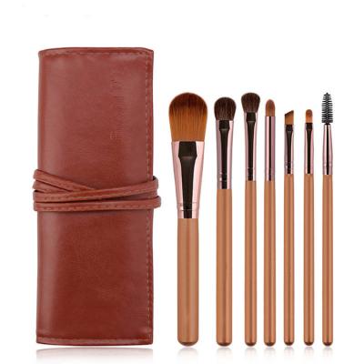 China Cheap price 7pieces wooden handle makeup brush making brush durable with bag for sale