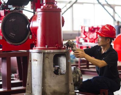 China Grote Stroom 4 Pomp van de de Turbinebrand van de Stadium de Verticale Schacht, 4500 Usgpm diep goed Pomp Te koop