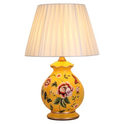 China Eye care Chinese style flower and bird pattern table lamp hotel table lamp ceramic bedroom lamp for sale