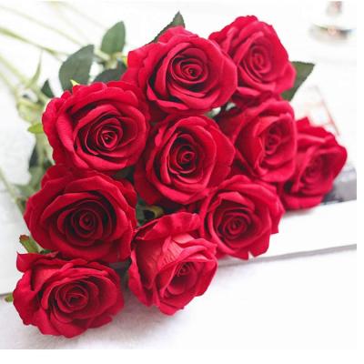 China Flannel+plastic+iron wire Wholesale Price Artificial Silk Rose Flower Bouquet As Natural red roses artificial flowers for Wedding Party decorative for sale