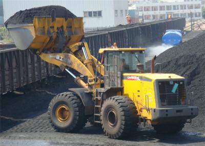 China Eficacia alta que cultiva un huerto/cargador de la parte frontal del tractor de cultivo con el cubo de 4,5 CBM en venta