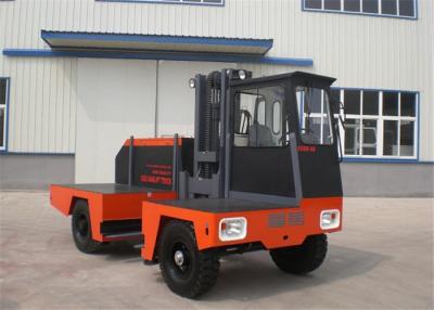 China Carretilla elevadora lateral eléctrica 3000kg del cargador del motor de Isuzu con la transmisión automática en venta