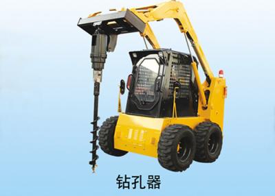 China Multi - Function Auger Implement Loader Skid Steer With Auger Rated Load 1050 Kg for sale