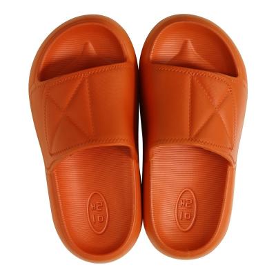 China Anti-slip and Wear-resistantre Women Slippers Unisex Men Shoes Non-slip Flip Flops Slippers EVA Soft Indoor Slides Home Bathroom Slippers Summer Thick Unique Sandals for sale