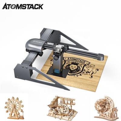 China Hot Sale ATOMSTACK P7 M40 Protable Mini Desktop Laser Engraver Small CNC Granite Stone Engravies Laser Glass Engraving Machine For Metal for sale