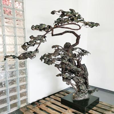 China Europe Modern Garden Decorative Metal Pine Tree Sculpture for sale