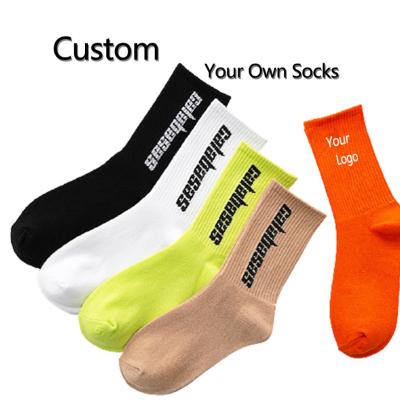 China Anti-Foul Design Athletic Crew Knocks Sports Men Basketball Knocks OEM Logo White Black Socks Custom Gray Elite for sale