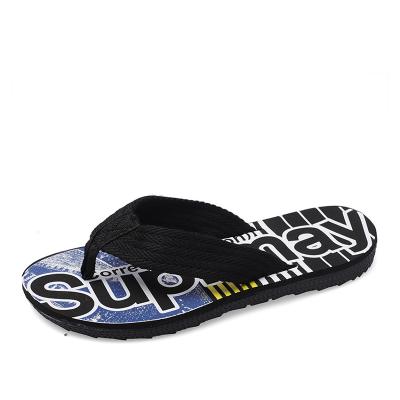 China 2021 fashion trend new wild personality beach casual soft-soled large size comfortable shoes tend flip flops sandals slippers for sale