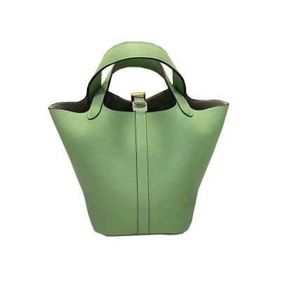 China 2021 High End Customizable Leather Female Bucket Bag Summer Lychee Pattern Classic Ladies Bag Fashion Logo New Retro Leather Bag Women for sale