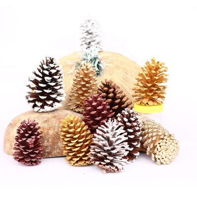 China Christmas Decoration Ornaments Party Christmas Decorations Natural Wooden Pine Cone Christmas Tree Decoration for sale