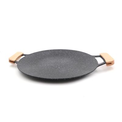 China Large Size Die Casting 30/32/34 Cm Flat Roasting Tray Omelet Crepe Chapatis Pancakes Pizarette Frying Non-Stick Pan Cooker For Naan Gas for sale