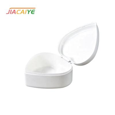 China Recyclable 50g Powder Box Dental Cosmetics Packaging Customizable Colors and Printing Box Heart Shaped Storage Box for sale