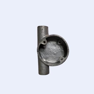 China Through Way Malleable Junction Box Hot Dip Galvanized 20mm 25mm for sale