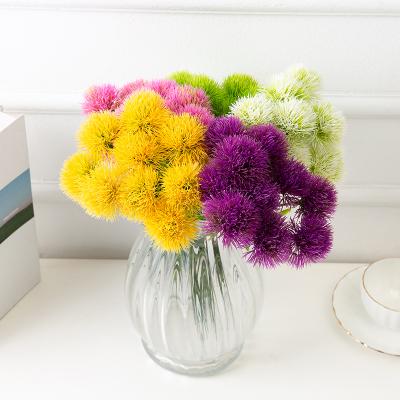 China Real simple artificial flower dandelion plastic flower wedding decoration arranged home flower for sale