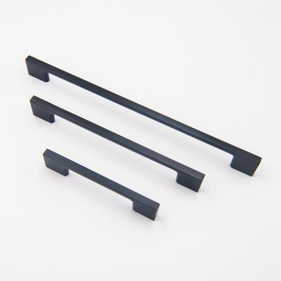 China Modern Profile ADC12 Solid Metal Hardware Furniture Kitchen Door Pull Handle Cabinet Handles for sale