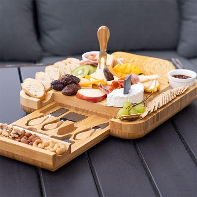 China Factory Sustainable Supply Cooked Food Wooden Tray Can Hold Wine Food Cheese Wooden Board for sale