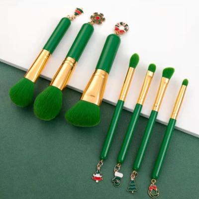 China Angular Blush New Christmas Shape 7Pcs Multicolor Makeup Brush Styles Sets OEM for sale