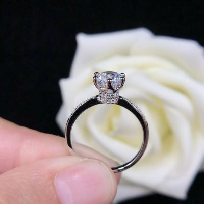 China Personal Custom Moissanite Ring 1CT Environmental Friendly Real Jewelry 14K Fine Solid Gold for sale