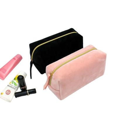 China Fashion Beauty Cosmetic Case Makeup Brush Pouch Clear Portable Durable Cosmetic Bag Velvet Bag With Zipper for sale