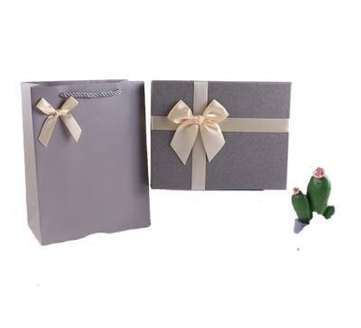 China Biodegradable High Quality Custom Paper Cardboard Packaging Gift Box With Silk Ribbon for sale