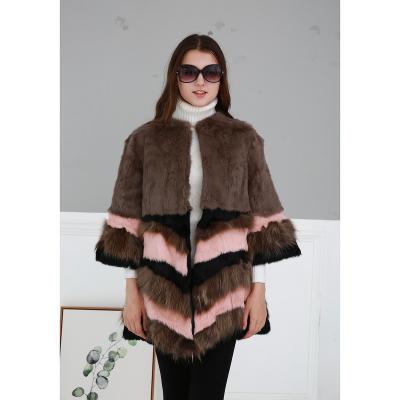 China Wholesale New Fashion Anti-Wrinkle Fake Winter Ladies Fur Coats Women Raccoon Fur Jacket Coats for sale