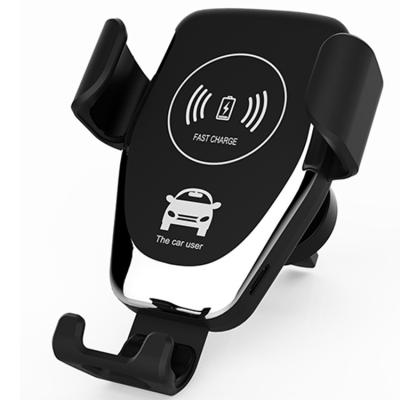 China Mobile Phone 2022 Gravity linkage 10W fast Charger custom logo for iphone 13  car  wireless charger Holder for sale