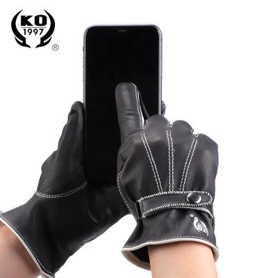 China Amazon Hot Selling Waterproof Sports Touch Screen Waterproof Baby Driving Whip Leather Gloves for sale