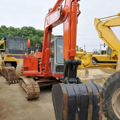 China Excellent Condition Japan Used Hitachi EX60 Excavator Low Working Hours 0.3CBM for sale