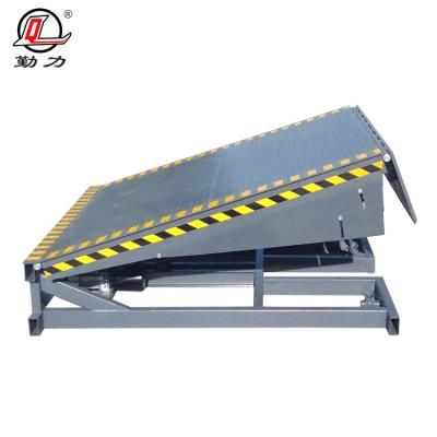 China Easy Operation Excellent Quality 12000kg Heavy Type Warehouse Used Fixed Hydraulic System Dock Ramp Yard Leveler for sale