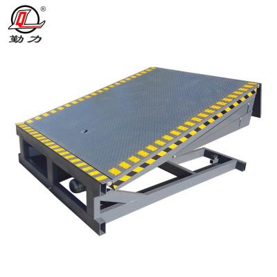 China Easy operation competitive price! 12000kg loading capacity warehouse dock leveler hydraulic ramp platform for sale for sale