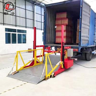 China Easy Operation Premium Quality 2T Portable Hydraulic Lift Table Mobile Unloading Platform for sale