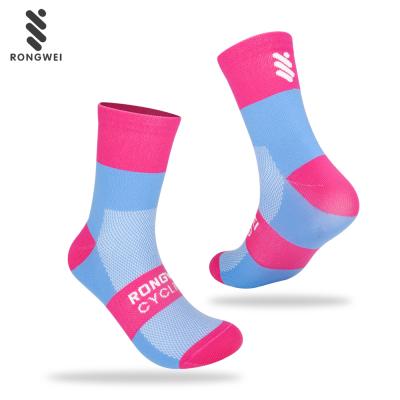 China Custom Fashion High Quality Wholesale Antibacterial Logo Cycling Socks Custom Made for sale