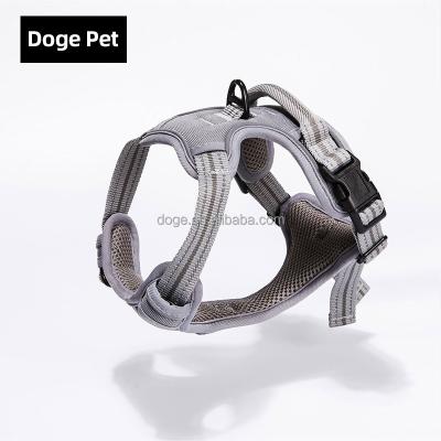 China Viable Wholesale Customized Comfortable Adjustable Rechargeable Dog Harness Outdoor Travel Dog Harness Travel Dog Harness for sale