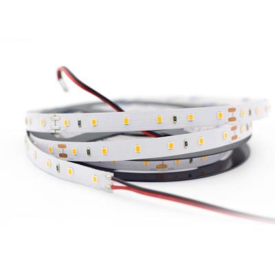 Chine Bonne bande flexible du blanc LED de la lumière 2835 des lumières de bande des prix SMD LED haute 12V à vendre