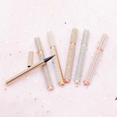 China 2021 Latest Eyeliner Glue Pen Waterproof Eyeliner Pen Waterproof Pen for sale