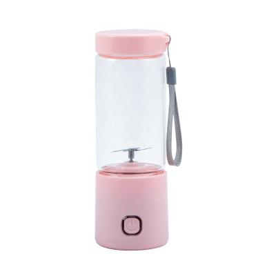 China High Borosilicate Glass 300ml Outdoor USB Rechargeable Handheld Portable Blenders and Juicers for sale