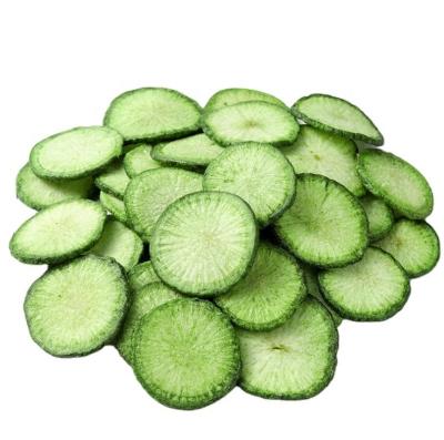 China Low Temperature Dry Vacuum Fried VF Green Vegetables Dried Green Radish Slices Crunchy Delicious Snacks for sale