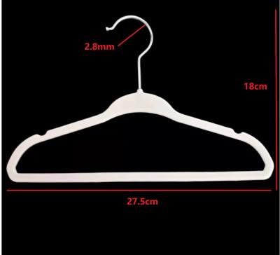 China CLASSIC Plastic Green Linked Clothes Hanger Kids Clothes Hanger Space Saving Hook for sale