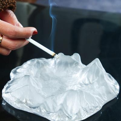 China Factory price new classic/postmodern cheap cute round cigar custom made ashtray with direct selling for sale