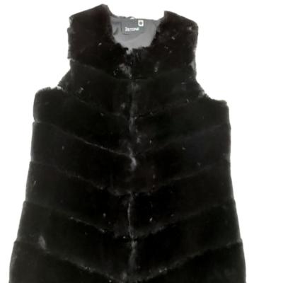 China Best Selling Breathable Wholesale To Keep Warm And Windproof Ladies Fur Vest Vest Slope Stripe for sale