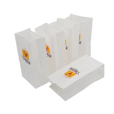 China Recyclable White Custom Logo Gift Bag Paper Packaging Bread Baking Bag for sale