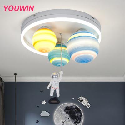 China YOUWIN Factory Modern Astronaut Kids Light Creative Globe 56W LED Children Lamp for sale