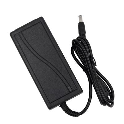 China Conveient Safe Desktop Switching Power Supply 5V5A 25W 5V5A Power Adapter DC Set Power Supply for sale