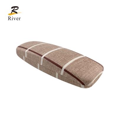 China Glasses Felt Metal Eyeglasses Retro Hard Cheap Optical Eyewear Case Slim Glass Case for sale