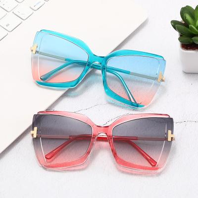 China Cat Eye 2020 New Arrivals Cat Eye Sunglasses Newest Colorful Gradient Bold Classic Lens Shades UV Sunglasses for sale