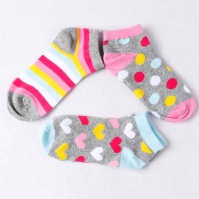 China Fashion Breathable Cute Wholesale Design Novelty Girl Teen Socks for sale