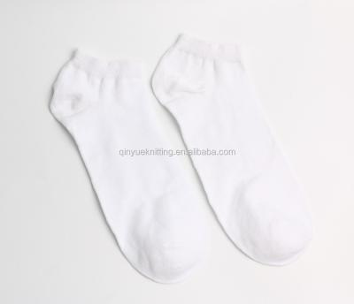 China Breathable Mens White Ankle Compression Socks for sale