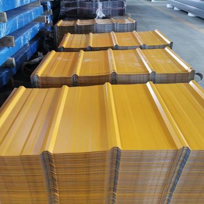 China Capa de techo galvanizado revestido de metal ondulado paneles OEM ODM en venta