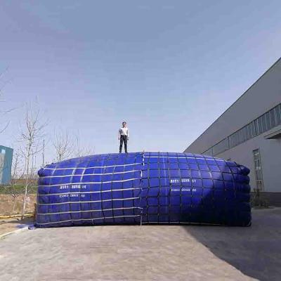 China Non-hazardous liquid storage and transportation tanks liner bags LLDPE ton plastic bags ante 1000L liquid flexitank for sale